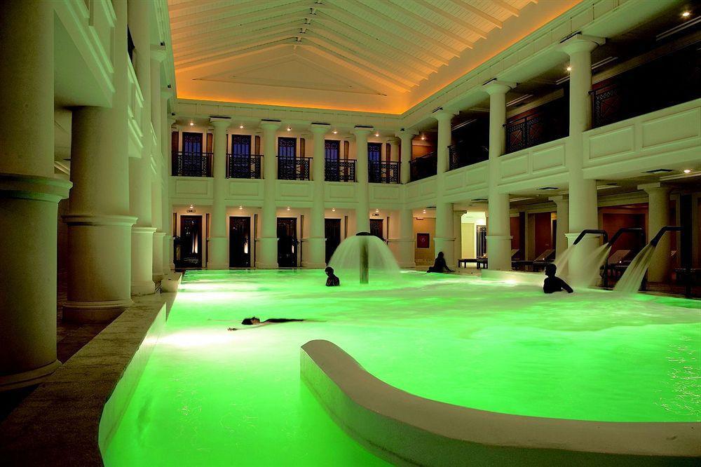 เกรโซเต็ล โอลิมเปีย โอเอซิส Hotel ลูตราคิลลินิส ภายนอก รูปภาพ