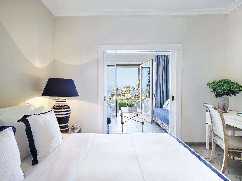 เกรโซเต็ล โอลิมเปีย โอเอซิส Hotel ลูตราคิลลินิส ภายนอก รูปภาพ